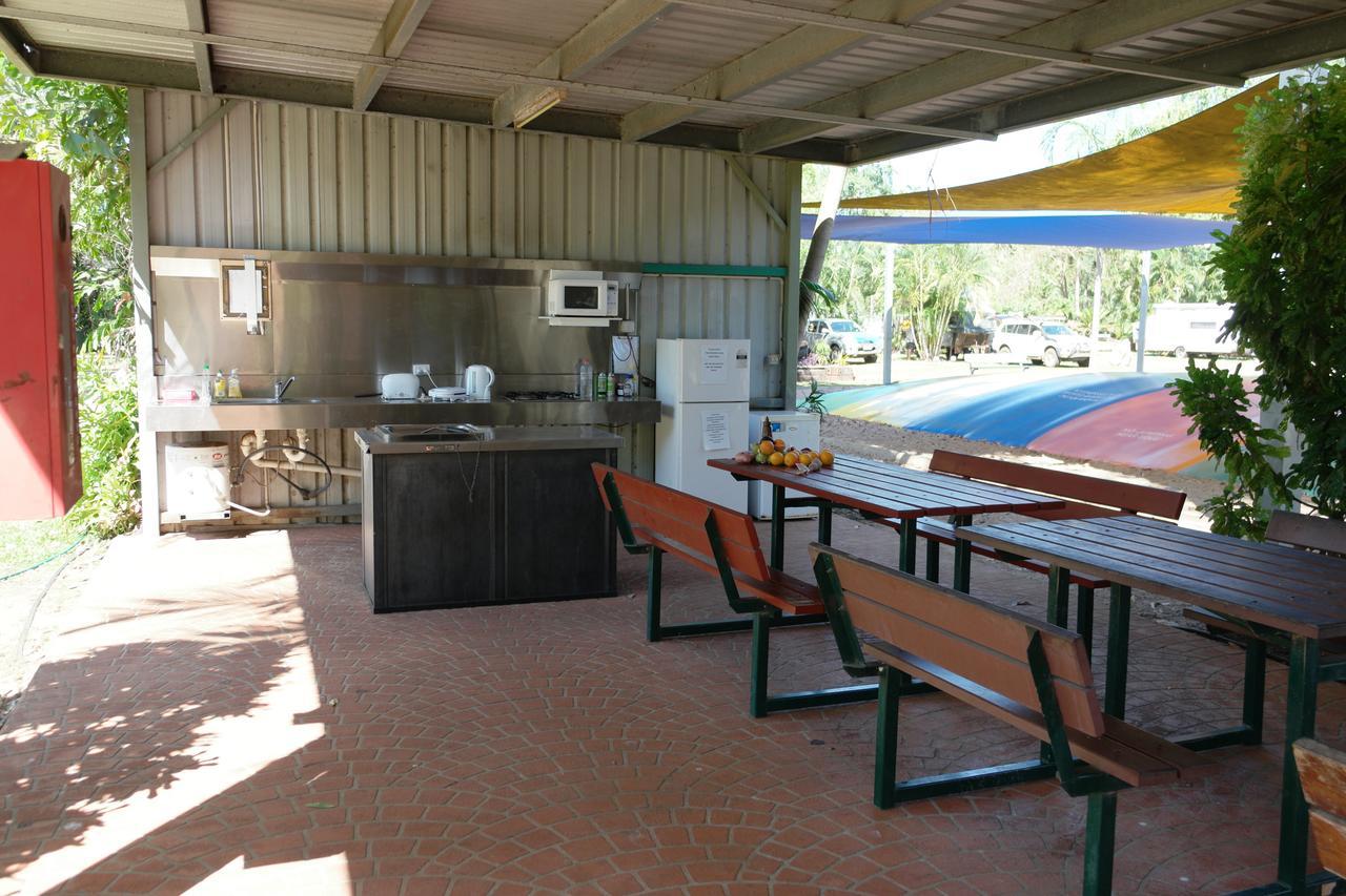 Big4 Howard Springs Holiday Park Дарвин Экстерьер фото